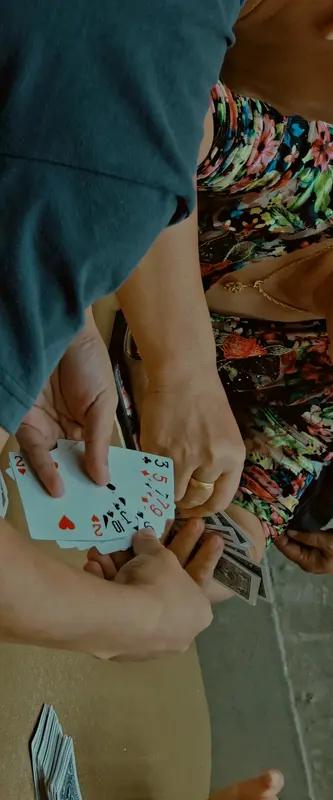 德州扑克手牌组合_德州扑克raise验牌错误_德州扑克raise策略目的